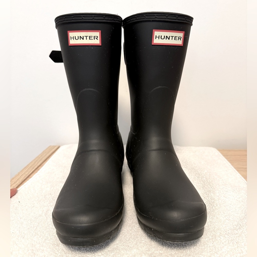 Hunter Original Short Mid-calf Rain Boots Farm Boots In Black Women's size 5